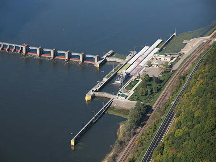USACE honors $17 million agreement for Mississippi lock renovations image description