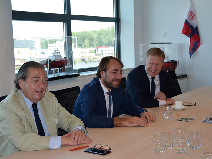 Boluda shuts Kotug Smit Towage procurement image description