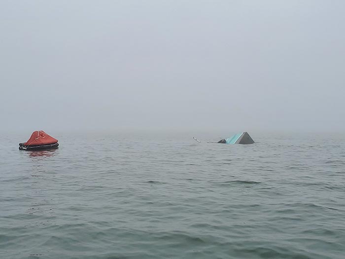 USCG finishes action to angling vessel that sank after accident with Odfjell vessel image description