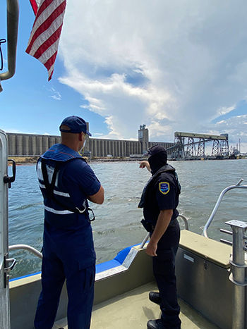 Pollution as well as salvage feedback adheres to fatal dredge fire as well as surge Pollution as well as salvage feedback adheres to fatal dredge fire as well as surge