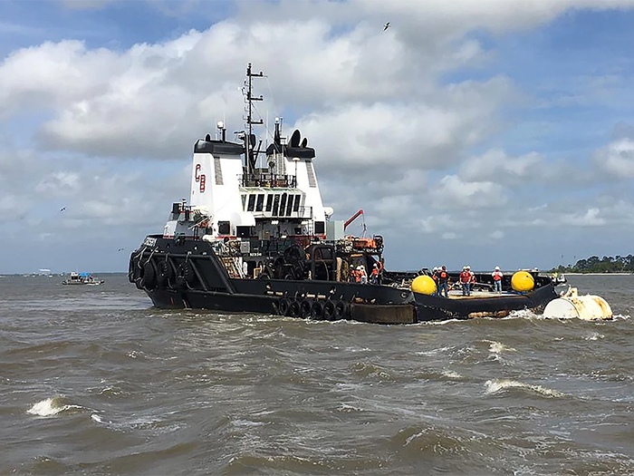 Golden Ray salvage operations ramp up image description