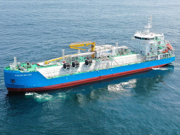 FueLNG names Singapore’s first LNG bunkering vessel image description