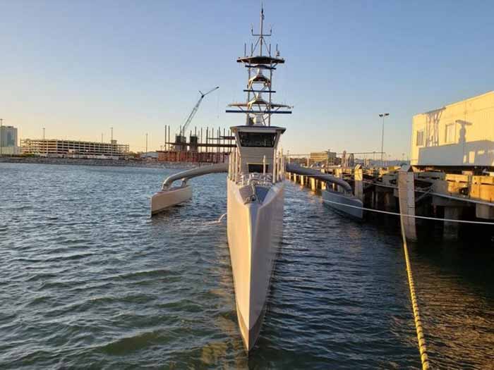 Slender hulled trimaran