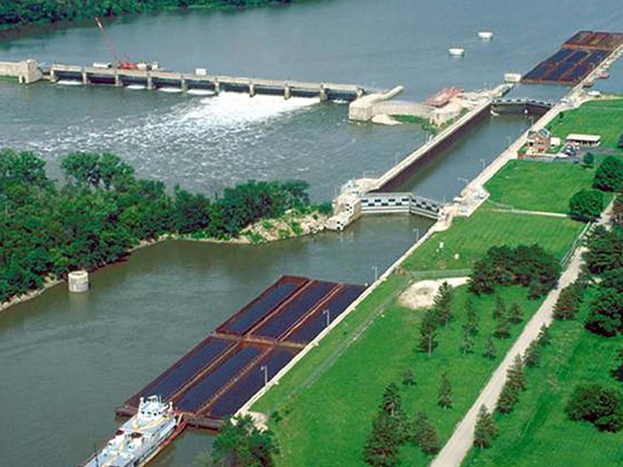 Dresden lock and dam