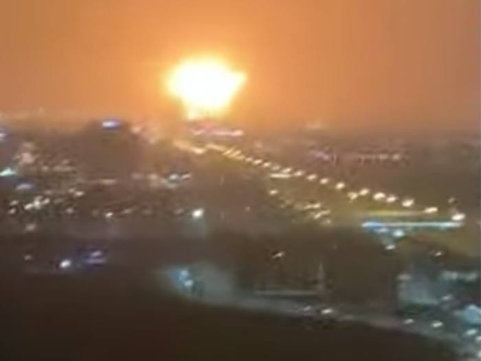 Fireball over Jebel Ali