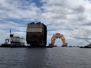 Golden ray section on barge with VT 10000 in background