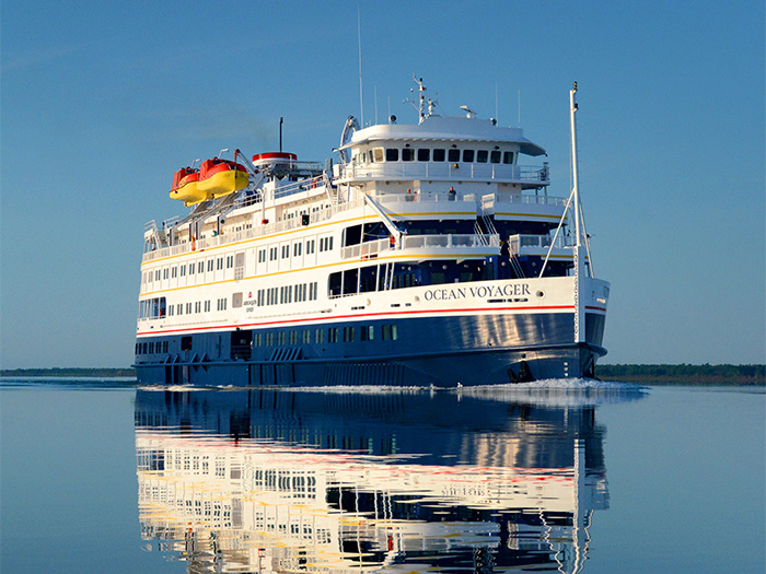 Coastal cruise ship