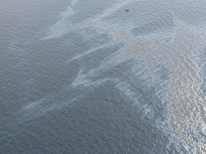 Spill seen from air