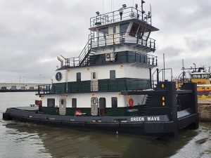 Push boat on water