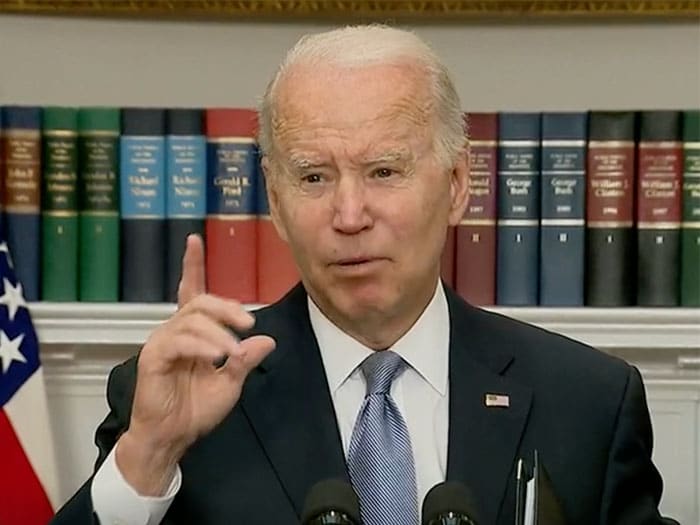 Biden bans Russian ships