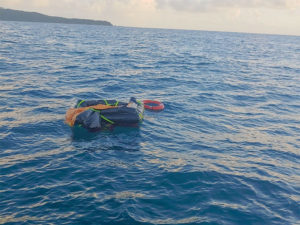 Floating liferaft after sinking of towing vessel Proassist III