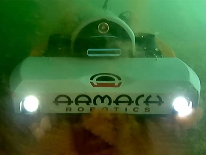 Smaller, hull robot makes its debut - Log