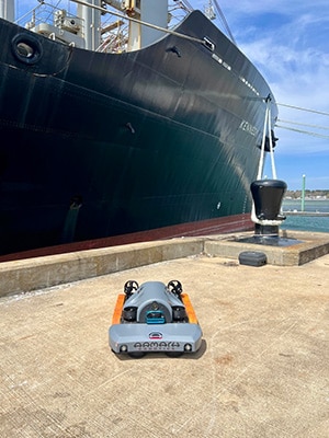 hull cleaning robot
