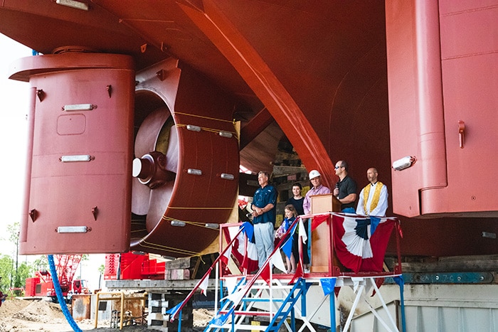 Launch ceremony for trailing suction hopper dredge 0tshd)