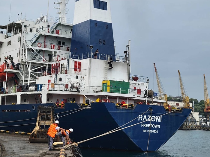 First Ukrainian grain shipment left on Sierra Leone flagged bulker Razoni