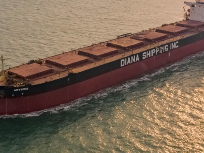 Diana Shipping name on ship