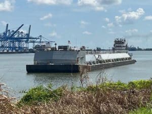 Tank barge will test bed Amogy solution