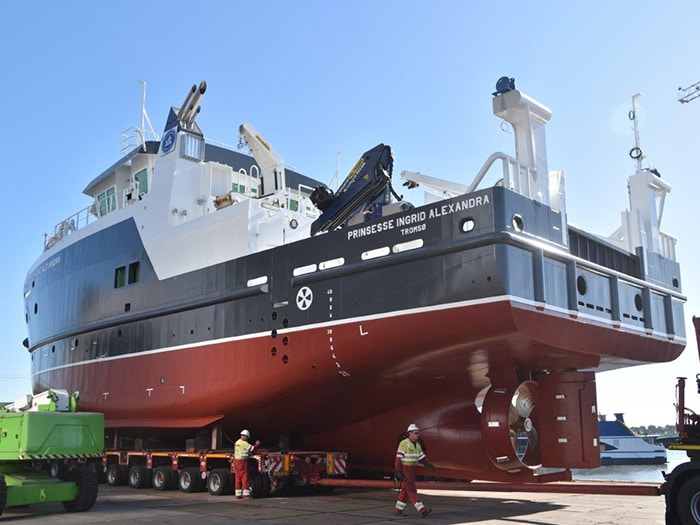 high lift flap rudder can be seen at stern of research vessel