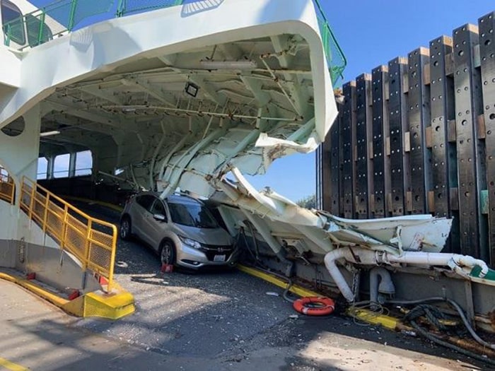 Cathlamet ferry 