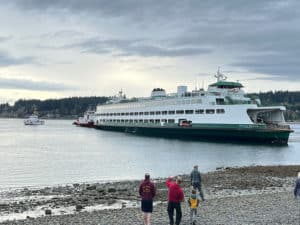 Image of ferry aground in shallow water due to contaminated fuel
