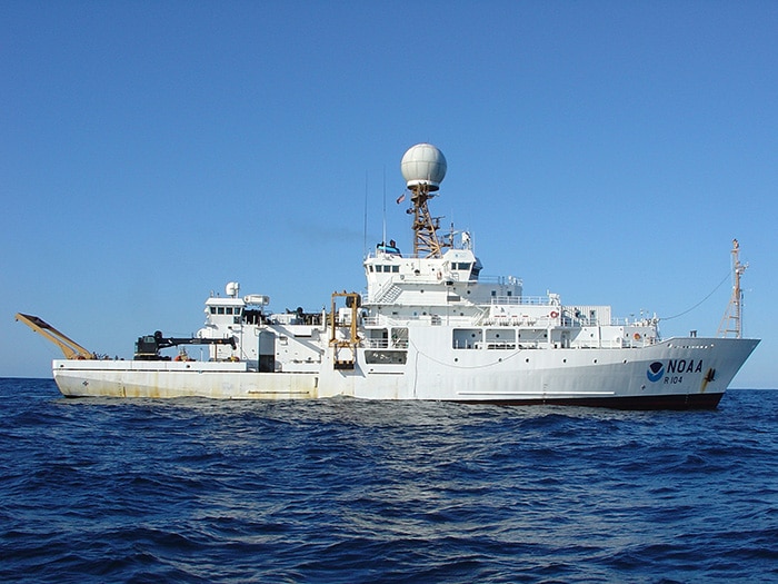 NOAA's largest ship