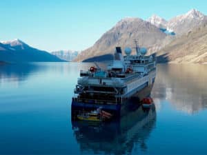 grounded expedition ship is grounded no more