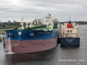 TotalEnergies Marine Fuels bunkers LNG fueled VLCC