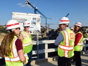 Nashville Engineer District personnel brief Army VIPs