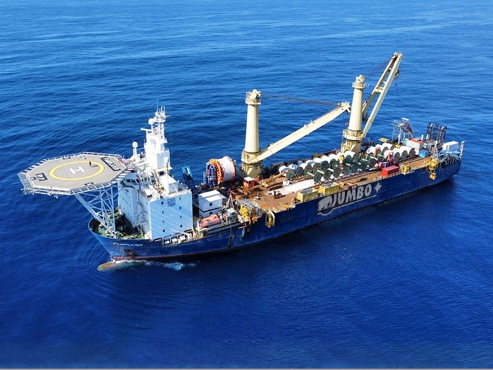 Jumbo Offshore will be using its heavy lift construction vessel Fairplayer on the project