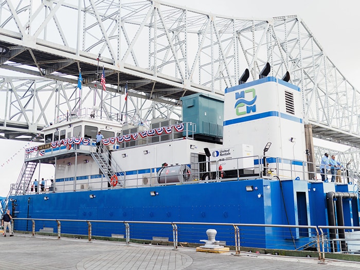 At 371 feet LOA, the Vaneta Marie dredge is one of the longest in the U.S.