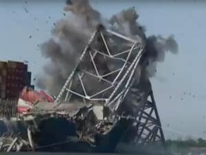 Bridge demolition using explosive cuts