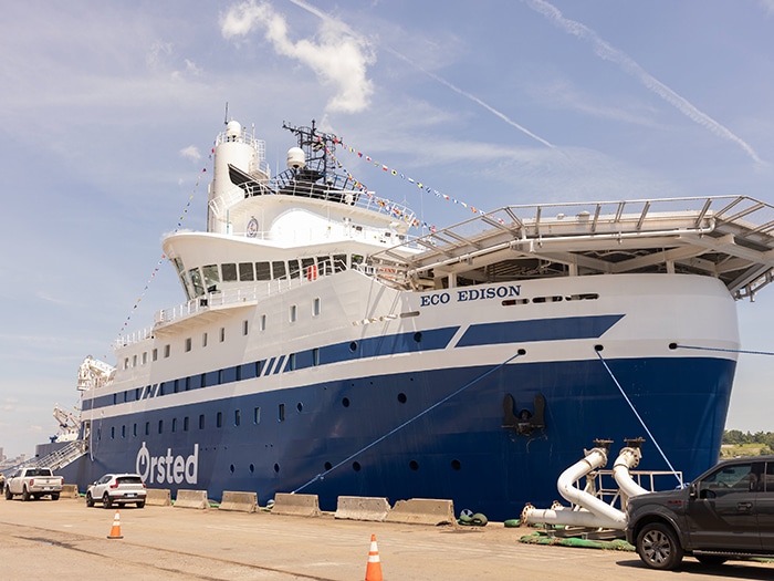 ECO Edison alongside at Prov Port