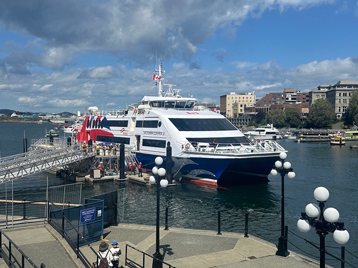 FRS Clipper's Victoria Clipper