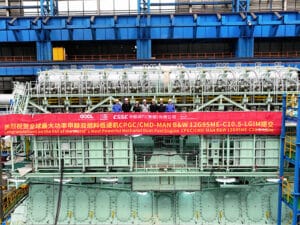 world's most powerful methanol engine