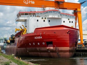 The Acadia is engineered to transport and precisely install up to 20,000 metric tons of rock on the seabed.
