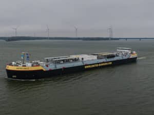 The vessel will enter service in early 2026, reinforcing the growing role of LNG bunkering in the Belgian and Dutch seaports.