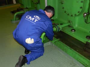 Sampling two-stroke engine drain oil