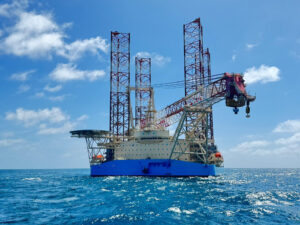 First-of-its-kind Maersk Offshore wind WTIV is designed for a feeder vessel solution and features a 180-meter hook height crane to support the efficient installation of 15MW+ turbines. [Photo: Seatrium]