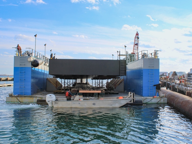 Marine Log’s Ship Repair USA conference, set for June 23-24 in Jacksonville, Fla., will include a session examining the execution of a barge launch using a floating dry dock.