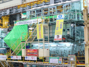 The Everllence B&W 6G60ME-LGIA HPSCR engine pictured at Engine & Machinery of Hyundai Heavy Industries during its Factory Approval Test. [Photo: Everllence]