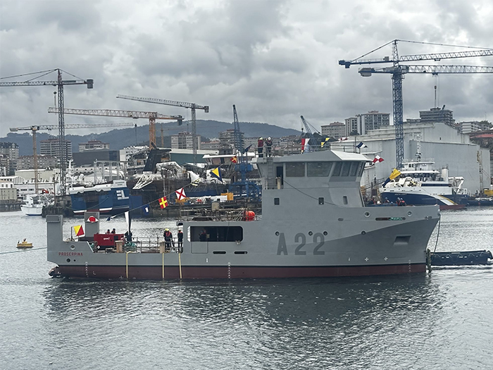 Dive support vessel Prosperina. [Photo: Spanish Navy]