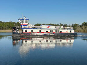 The M/V Alexa Golding recently joined Golding Barge’s inland waterways fleet in Vicksburg, Miss., as a new 2,800-hp retractable twin-screw towboat built by Sterling Marine and constructed by Steiner Shipyard