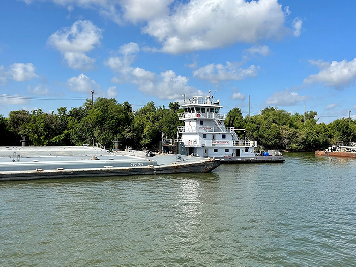 M/V Hallie M. Merrick (photo credit to Canal Barge Company) (repowered with twin Mitsubishi S12R Tier 3 engines rated at 1100 HP @ 1800 RPM each)