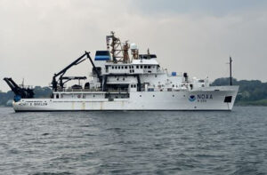NOAA Ship Henry B. Bigelow near its homeport in Newport, Rhode Island. [Photo: NOAA Marine and Aviation Operations/Katherine McGinnis]